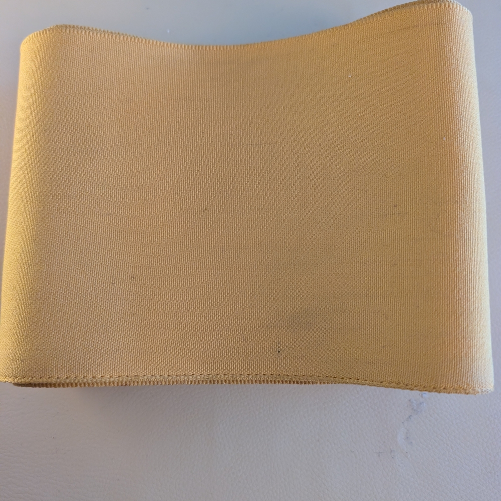 Wide Yellow Gold Elastic Band